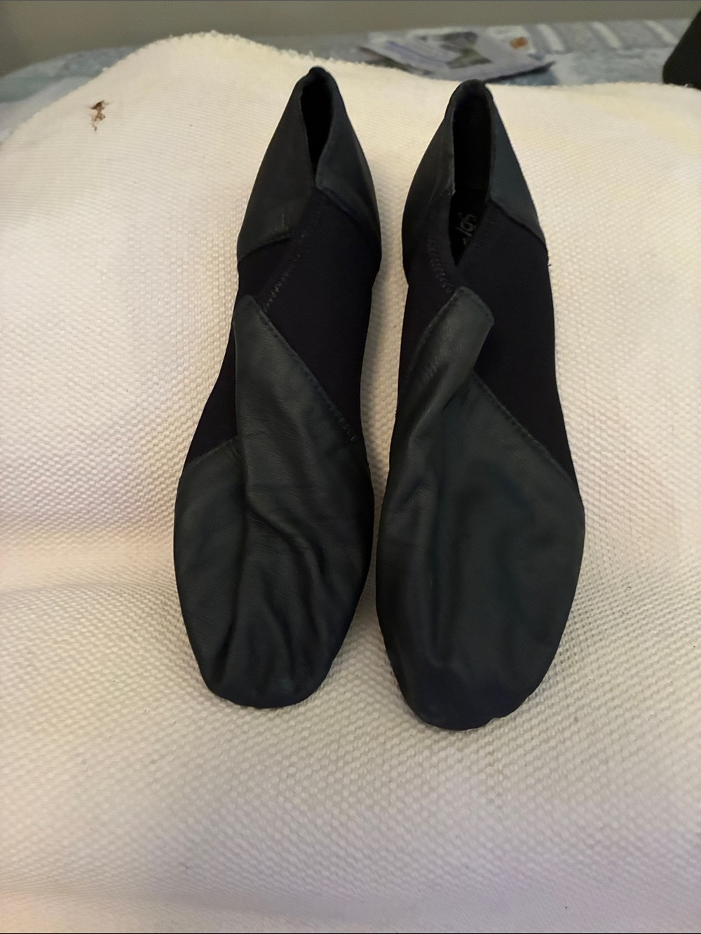 Bloch Neo-Flex Women's Black Slip-On Leather & neoprene jazz shoes